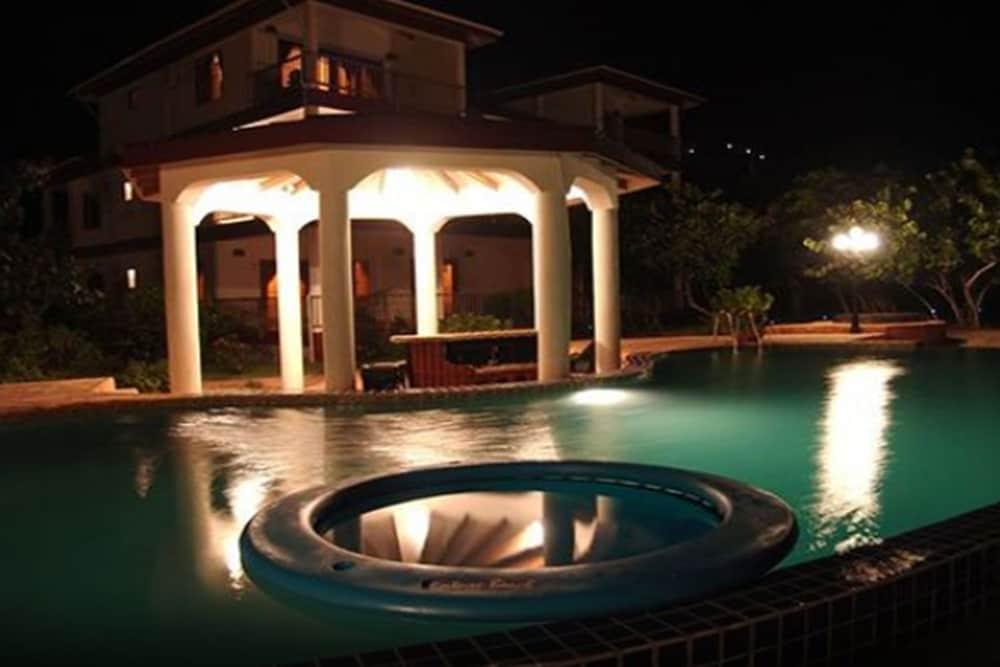 Robert's Grove Beach Resort Placencia Exterior foto