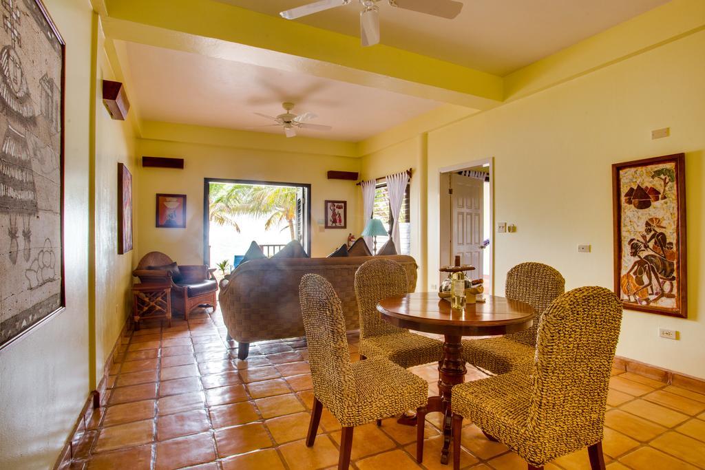 Robert's Grove Beach Resort Placencia Zimmer foto