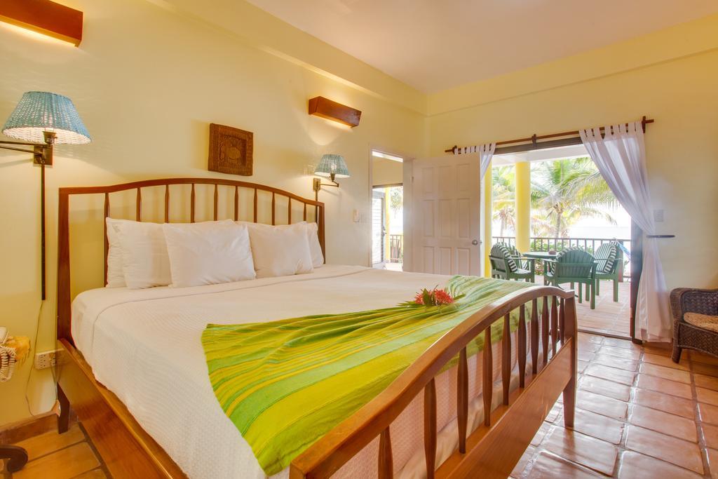 Robert's Grove Beach Resort Placencia Exterior foto