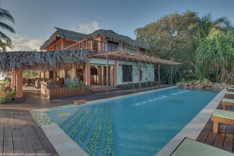 Robert's Grove Beach Resort Placencia Exterior foto